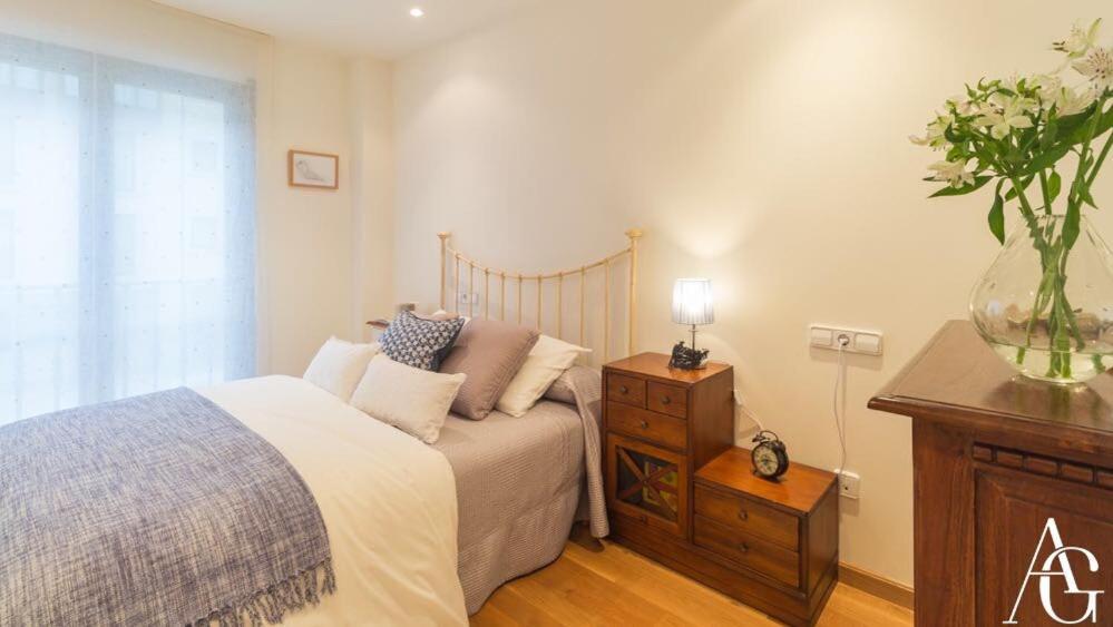 Apartamento Plaza De Espana รีบาเดโอ ภายนอก รูปภาพ
